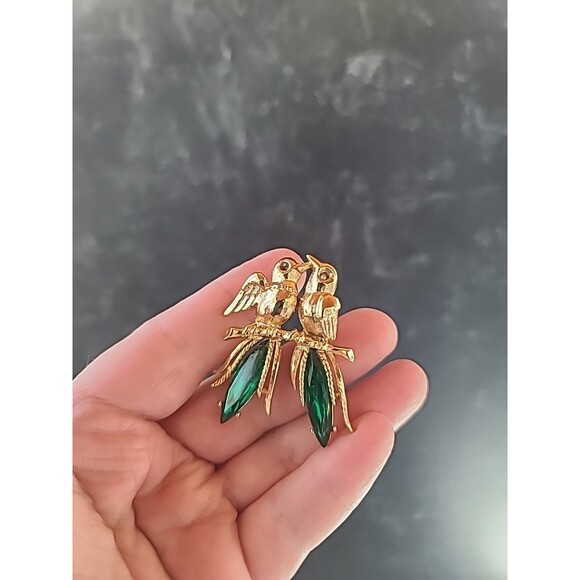 Two Birds Rhinestone Gold Tone Metal Brooch Vintage Costume Jewelry - Picture 2 of 10